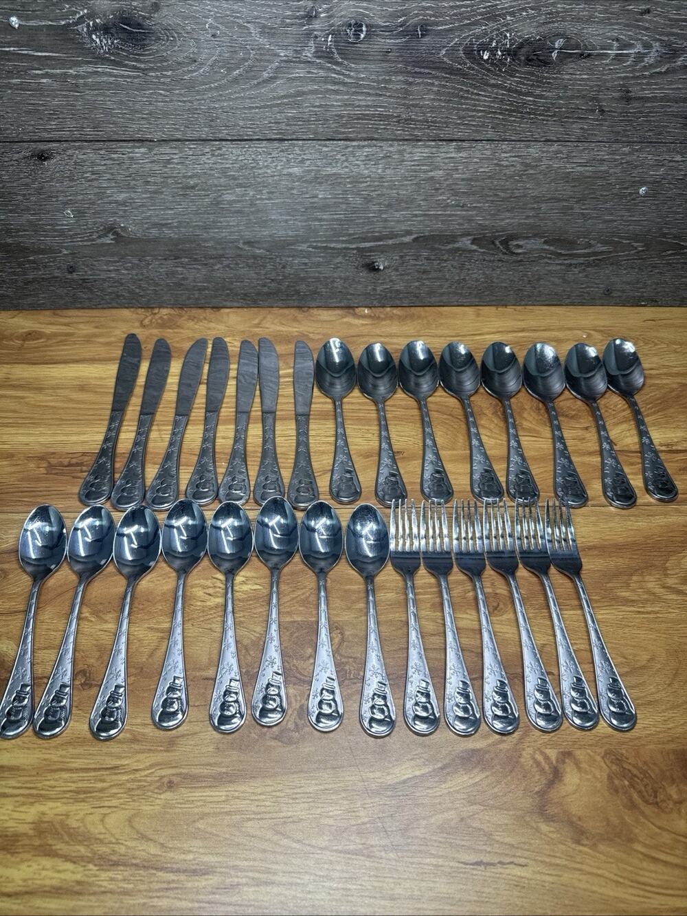 Cambridge Stainless Flatware Silverware SNOWMAN FROST 30 Pc Lot